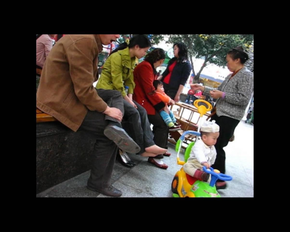 streetsnapshoep[00 00 35][20181209 204447 4]